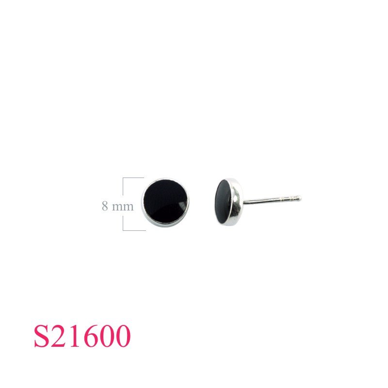 Pendant, 8mm round.
