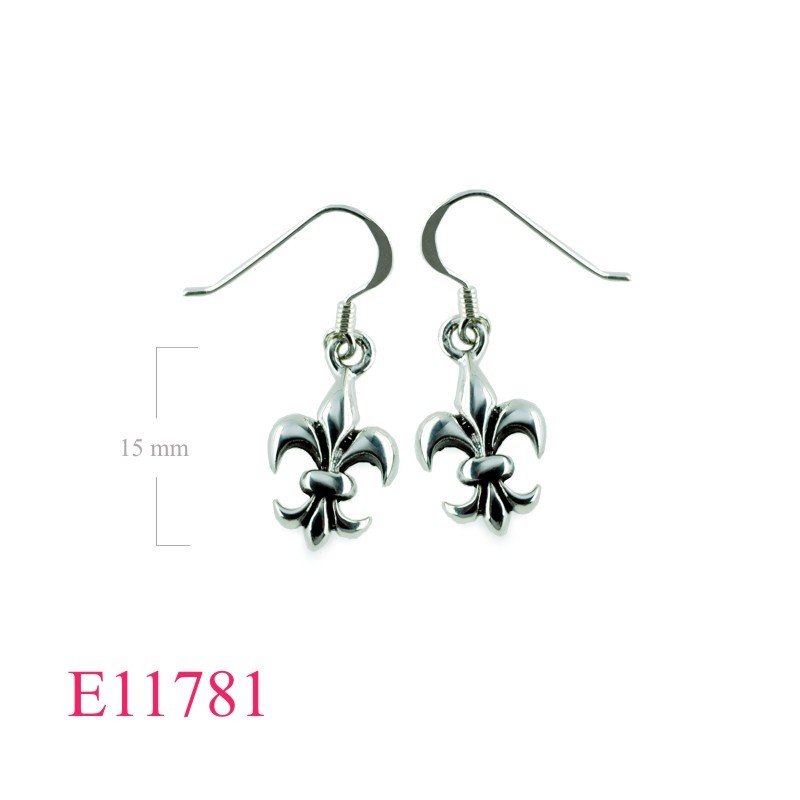 Earrings, Fleur de lis.