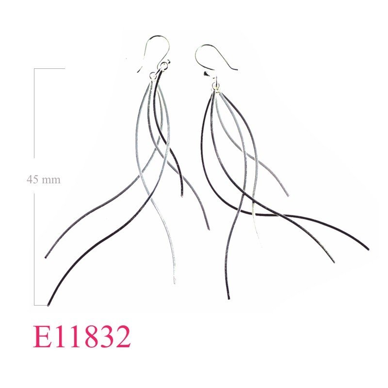 Earrings, 5 lines square wires.