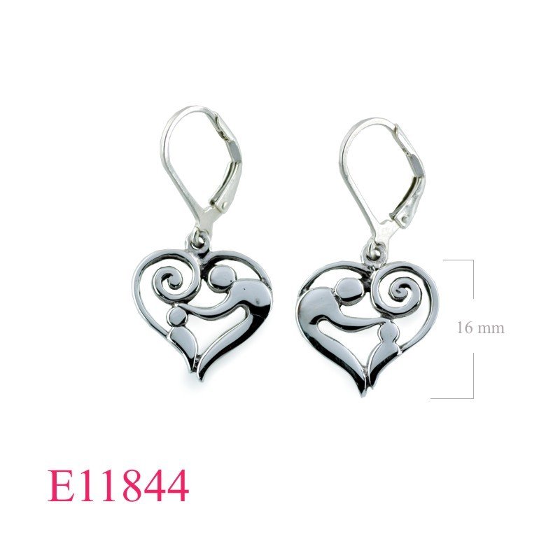 Earrings, open mom and kid in heart.