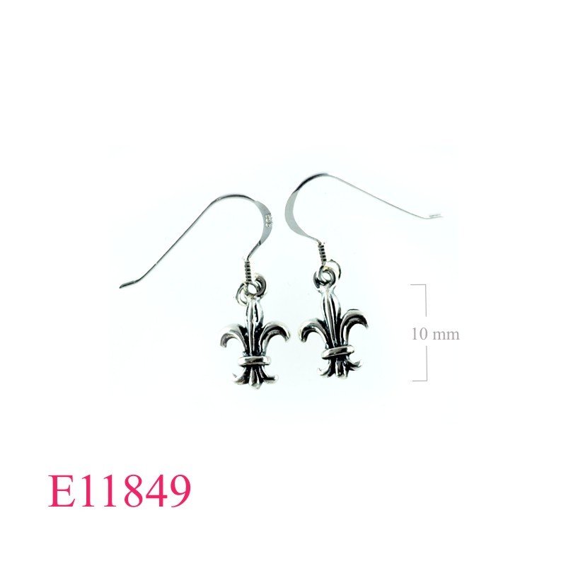 Earrings, small Fleur de lis.