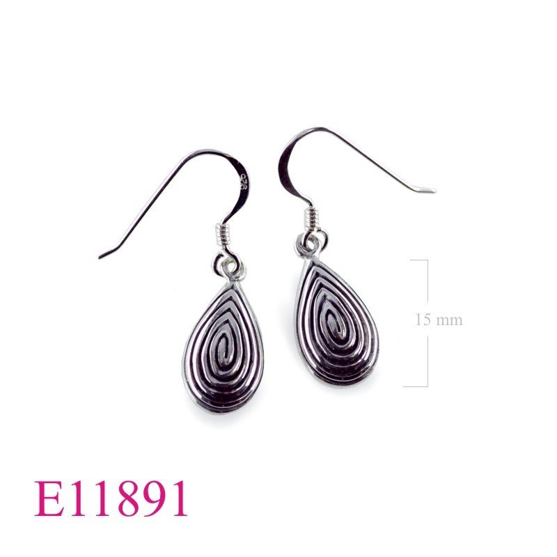Earrings, drop.