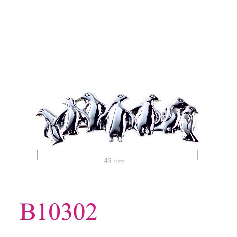 Brooch, 7 penguins.