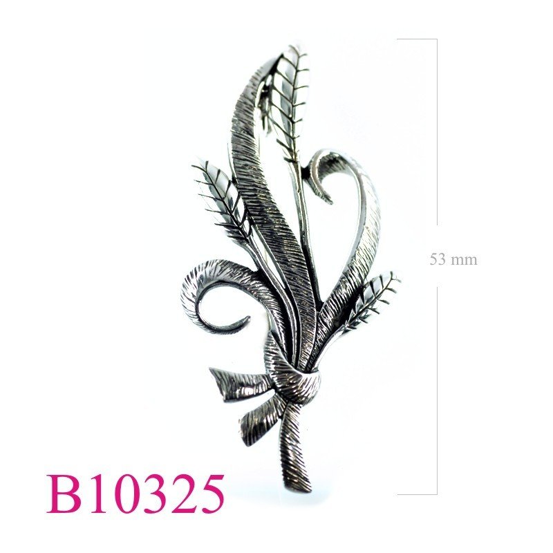 Brooch, ivy flowers.