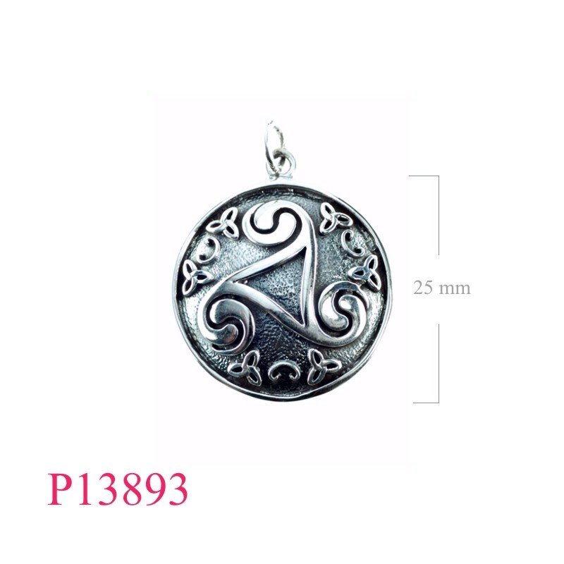 Triskelion Pendant, round Triskelion.