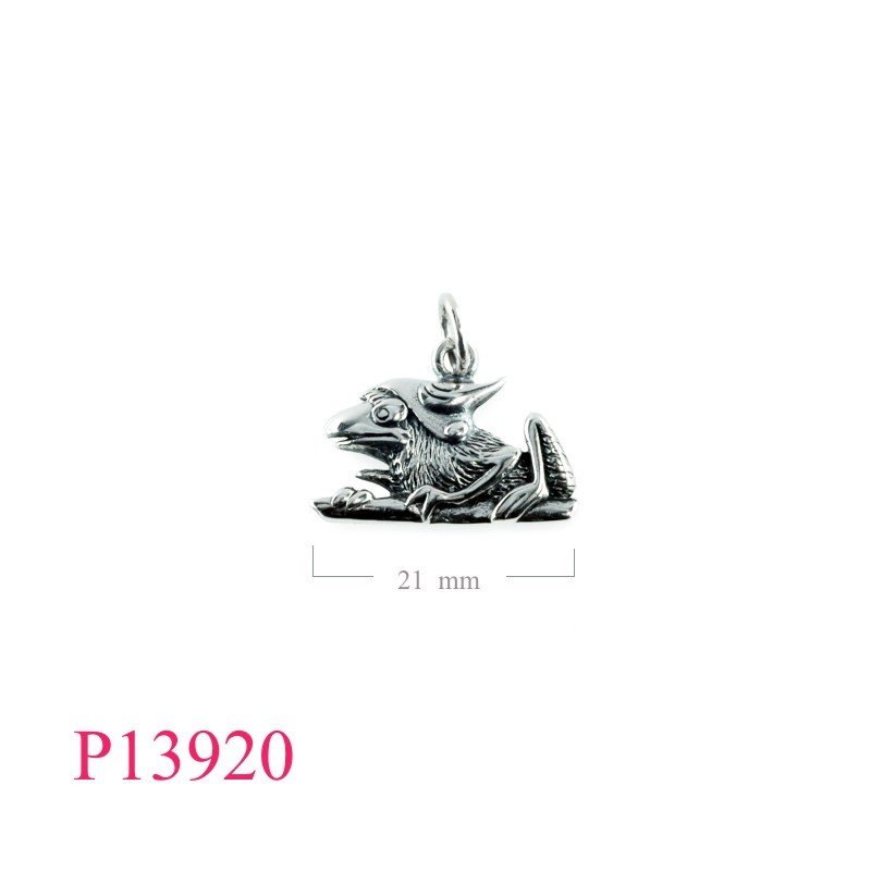 Pendant, weird frog.
