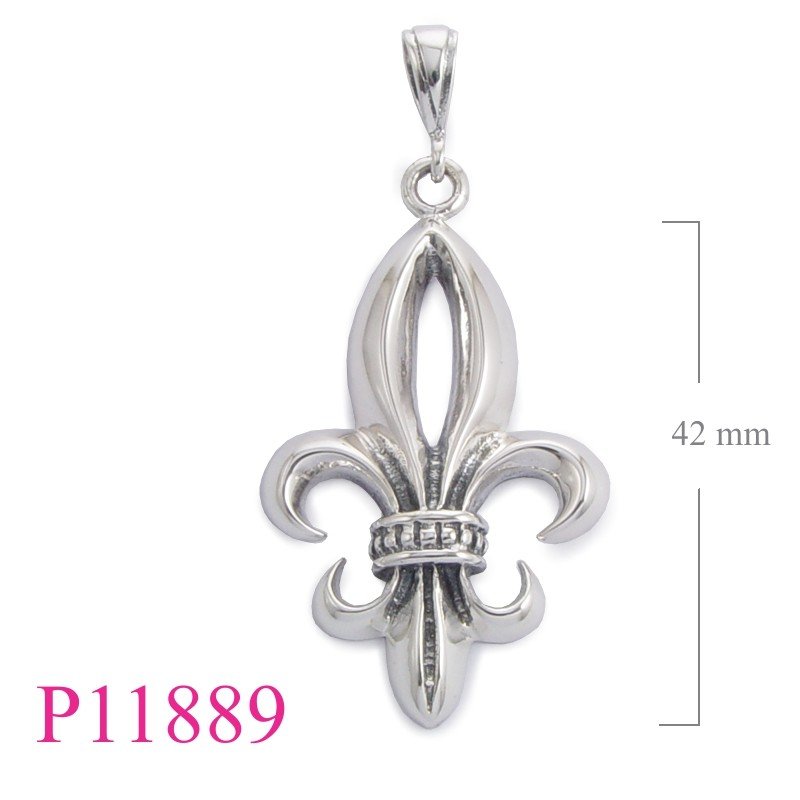 <p>Fleur De Lis Pendant, big Fleur de lis.</p>