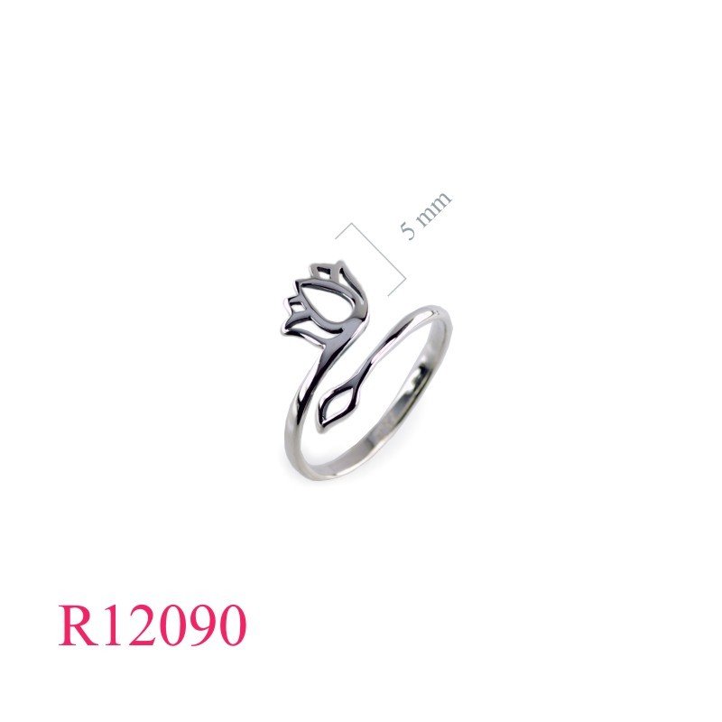 Ring, cut-out lotus free size design.
