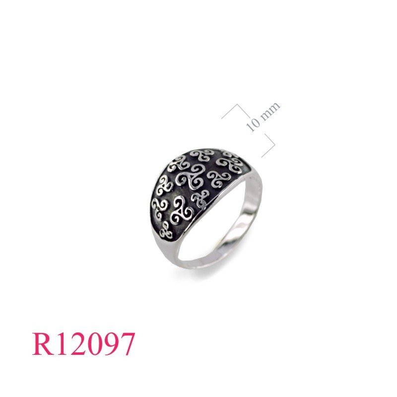 Triskelion Ring, many Triskelions design.