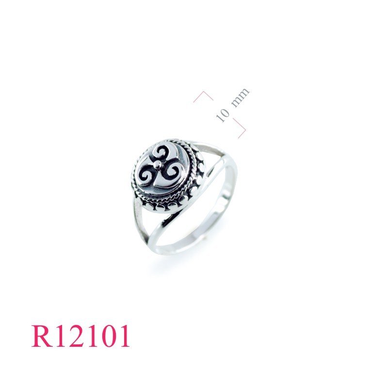 Triskelion Ring, Triskelion Bali style.