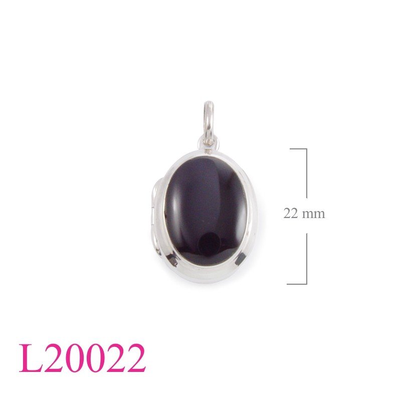 Locket, oval.