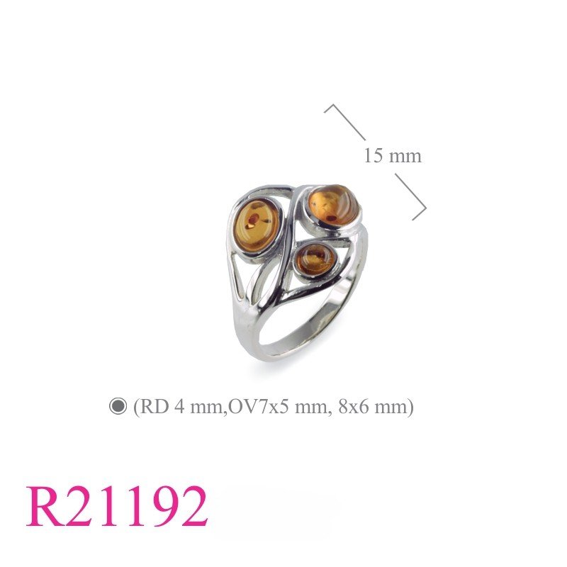 Ring, 1 round 2 ovals Amber stones.