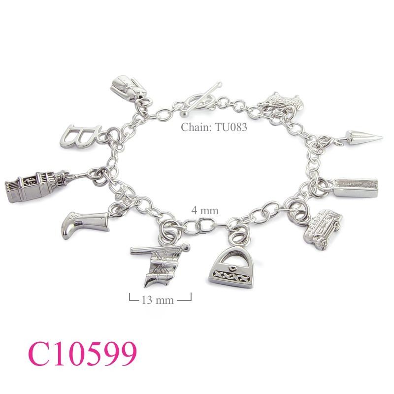 traveling England charms Bracelet with small oval link chain