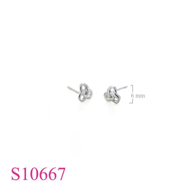 Earrings, celtic.