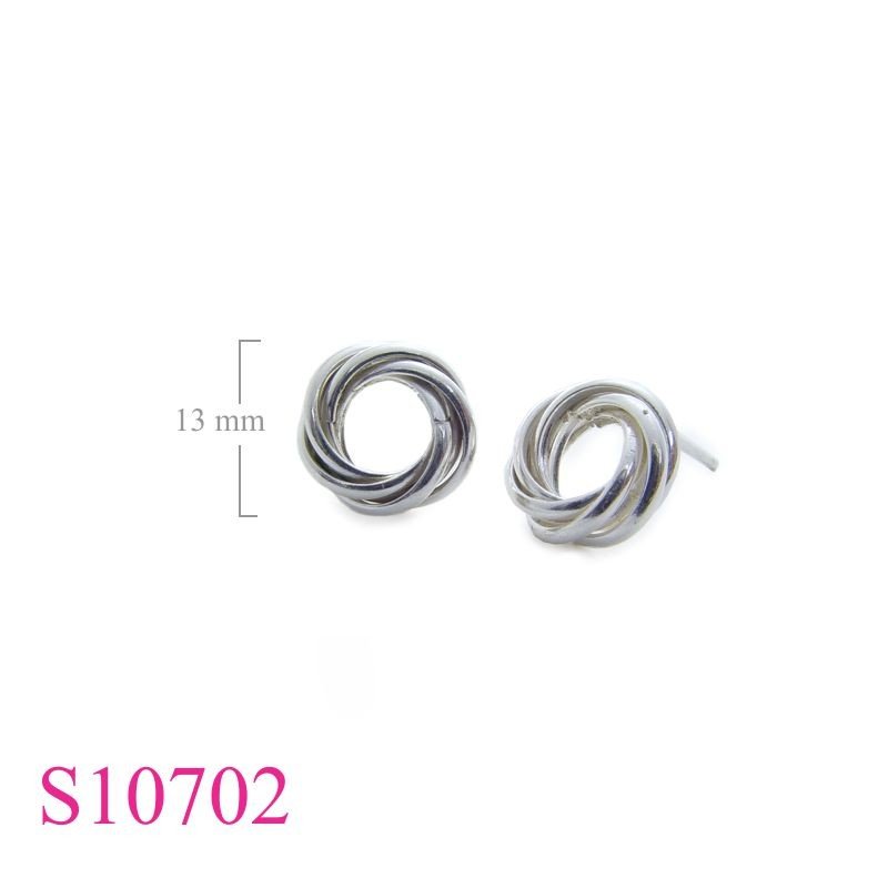 Earrings, circle wires.