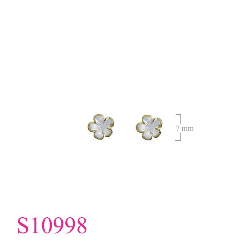 Flower Earrings, 8mm champac  with sandblast and gold plated on the rim.