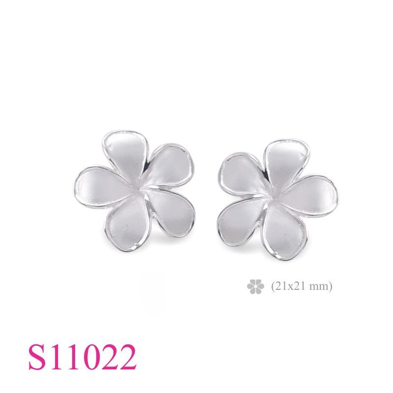Flower Earrings, Plumeria Earrings, 21mm sandblast.
