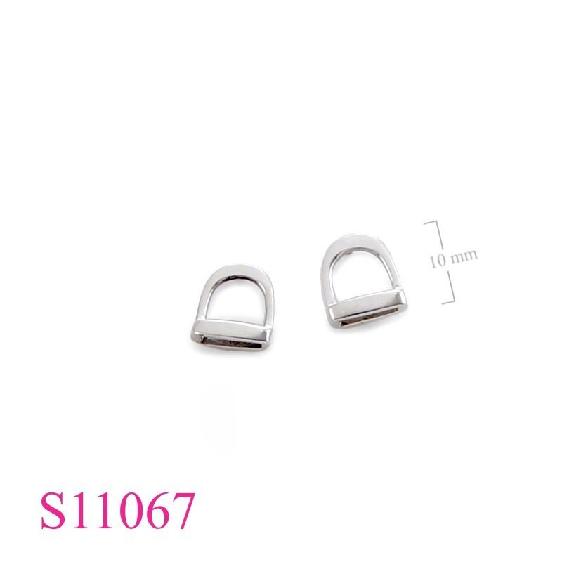 Earrings, stirrup.