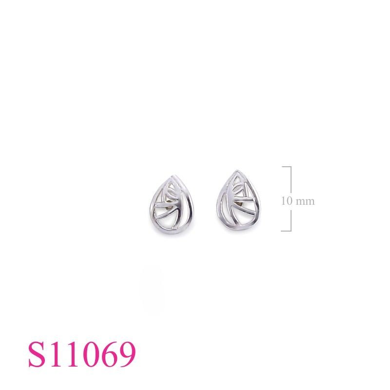 Rose Earrings, Mackintosh Earrings, drop Mackintosh .