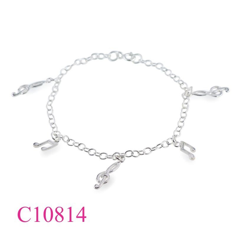 Music Bracelet, Music Note Bracelet, 7.5 inches chain and hanging.