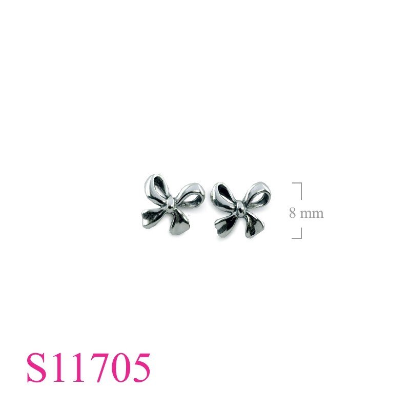 Earrings, bow.