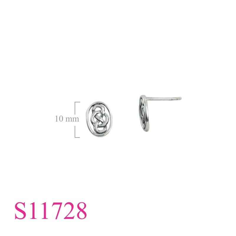 Earrings, oval Celtic.