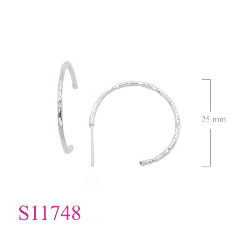 Earrings, 22mm hammered hoop.