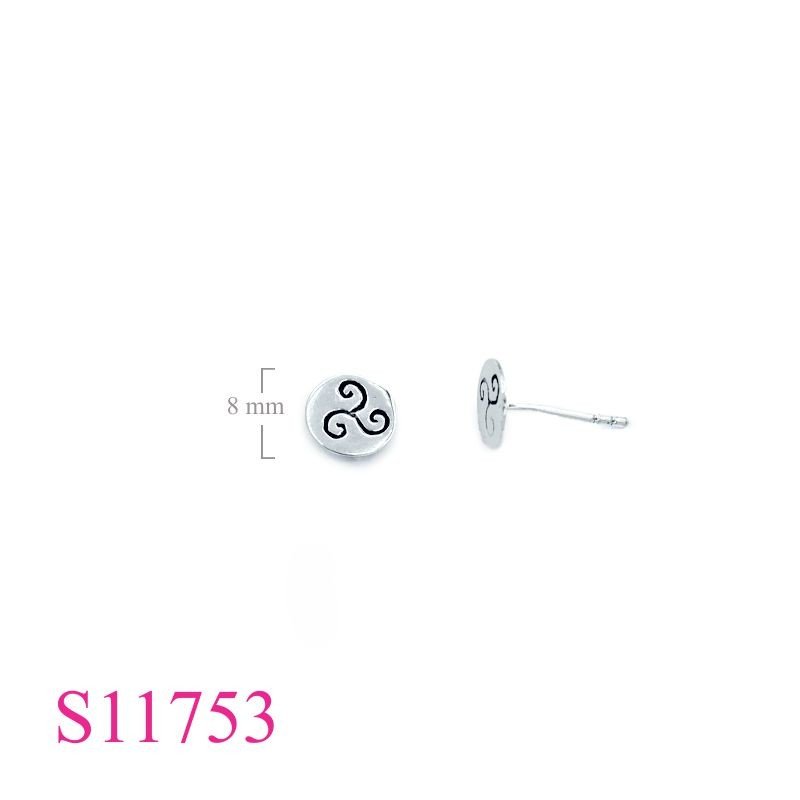Triskelion Earrings, 8mm round Triskelion.