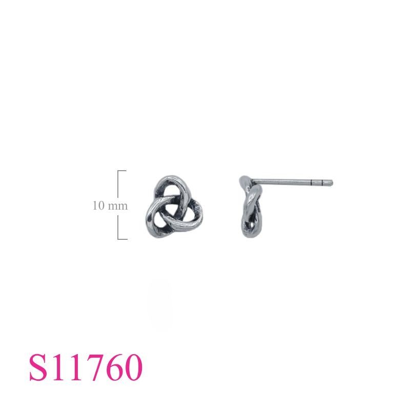 Earrings, 8mm 3D Trinity.