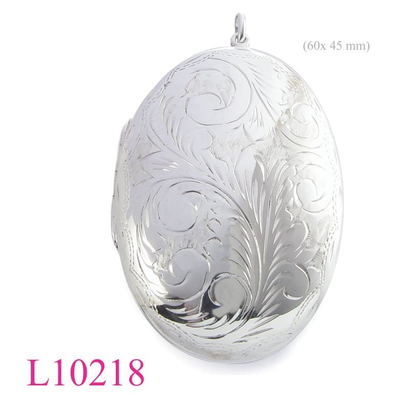 Locket, 45x65mm engraved oval.