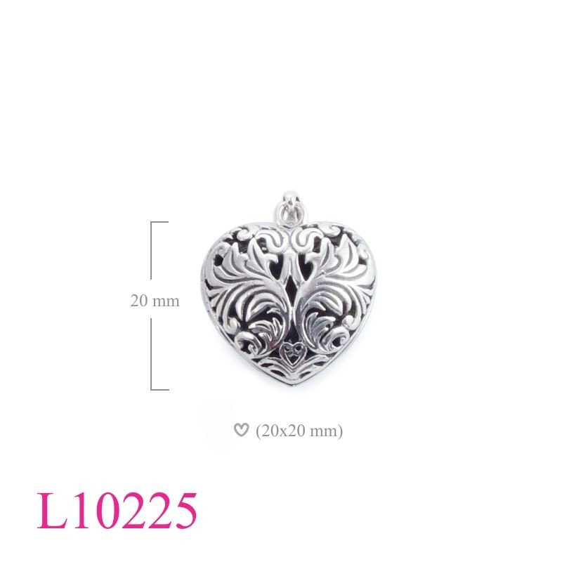 Heart Locket, 19mm cut out  design.