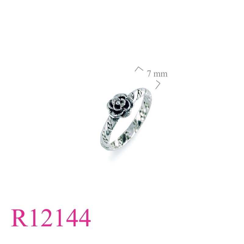 Ring, rose.