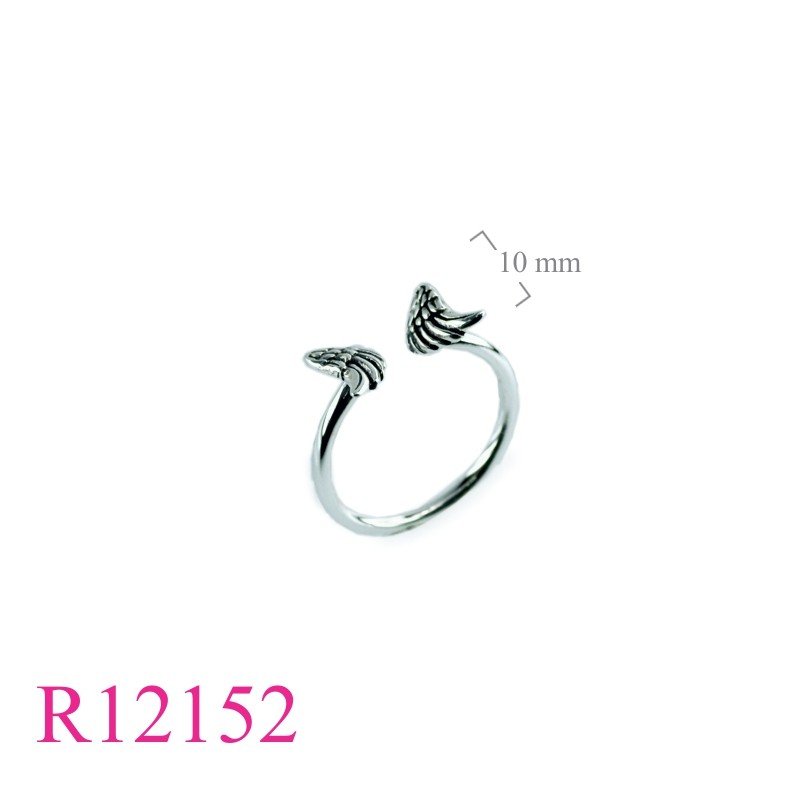 Ring, open wings.