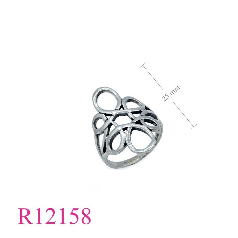 Ring, twist cross flat wire design.