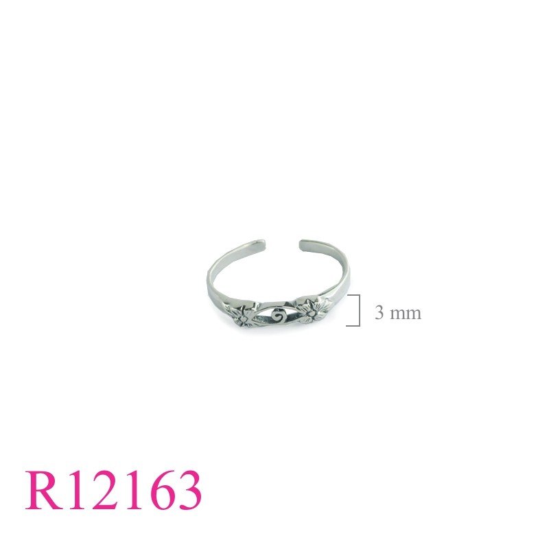 Ring, evil eye design.