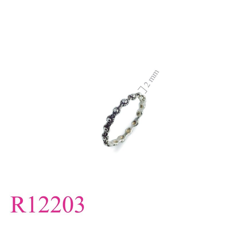 Ring, small flowers.