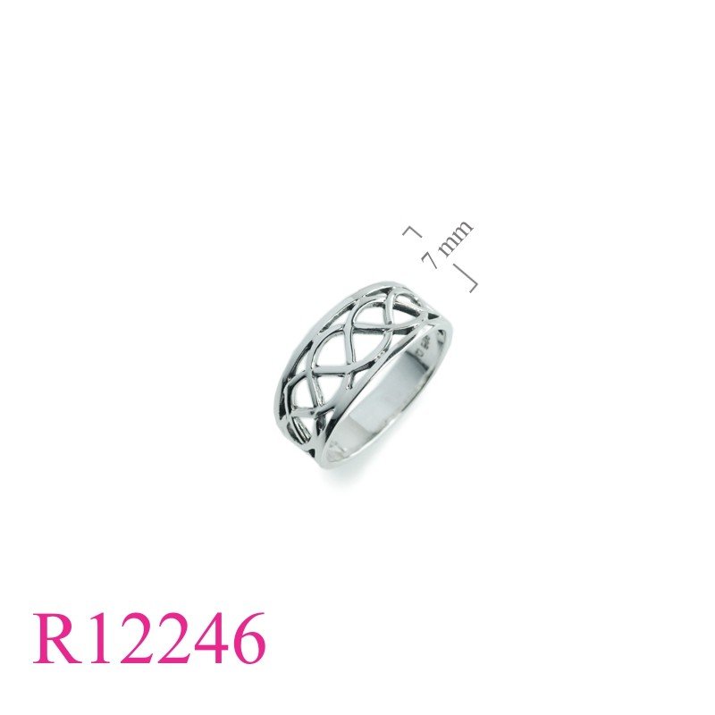 Ring, wavy.