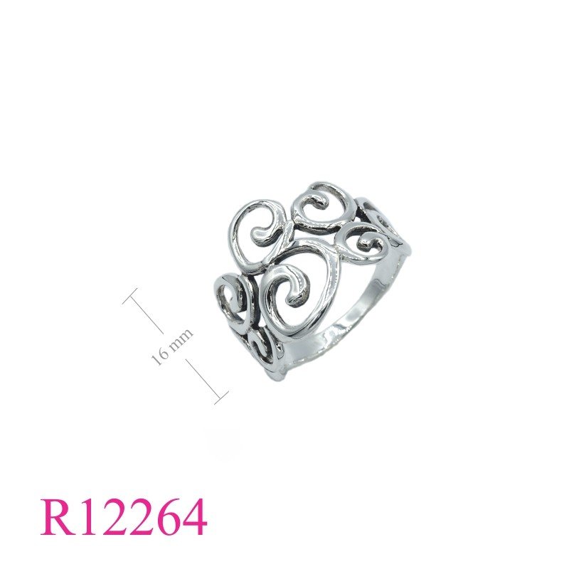 Ring, openwork swirls design.