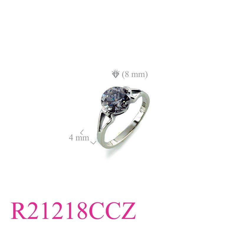 Ring, 8mm round CCZ.