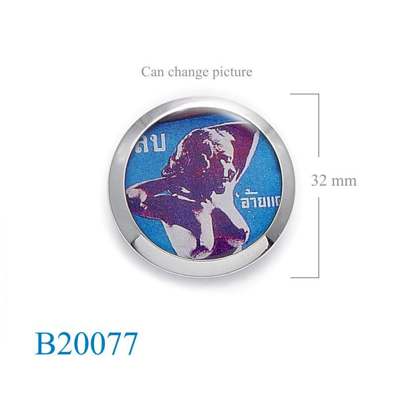Brooch, 32mm round picture frame.
