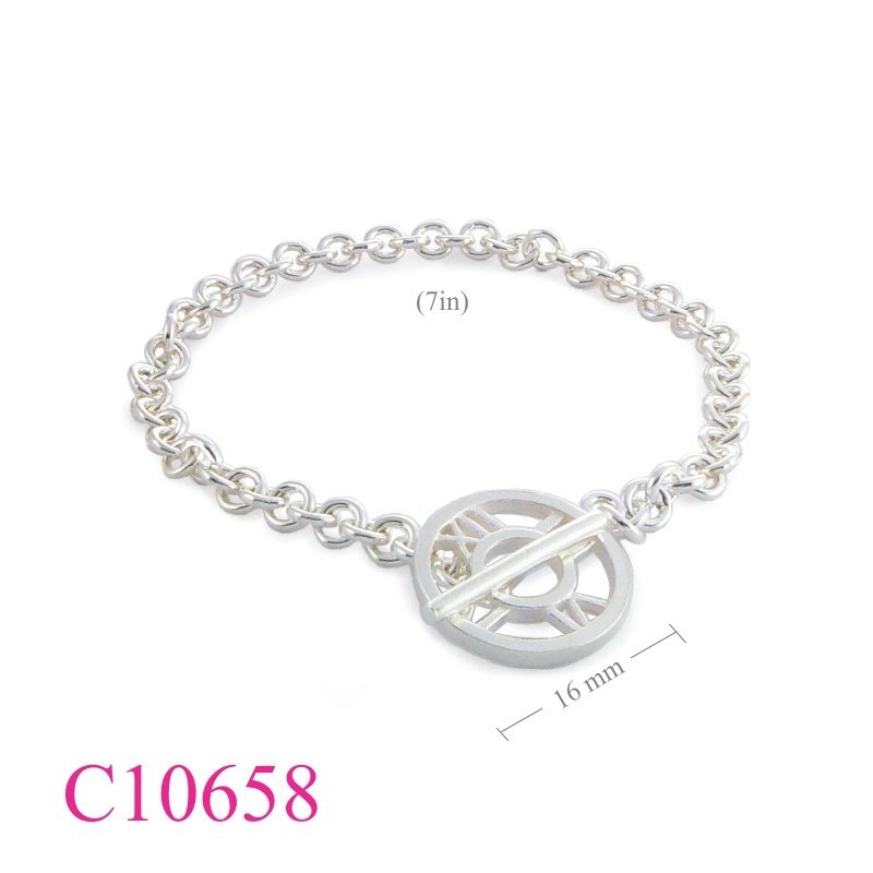 Roman Bracelet, 7 inches Roman numbers t-lock.