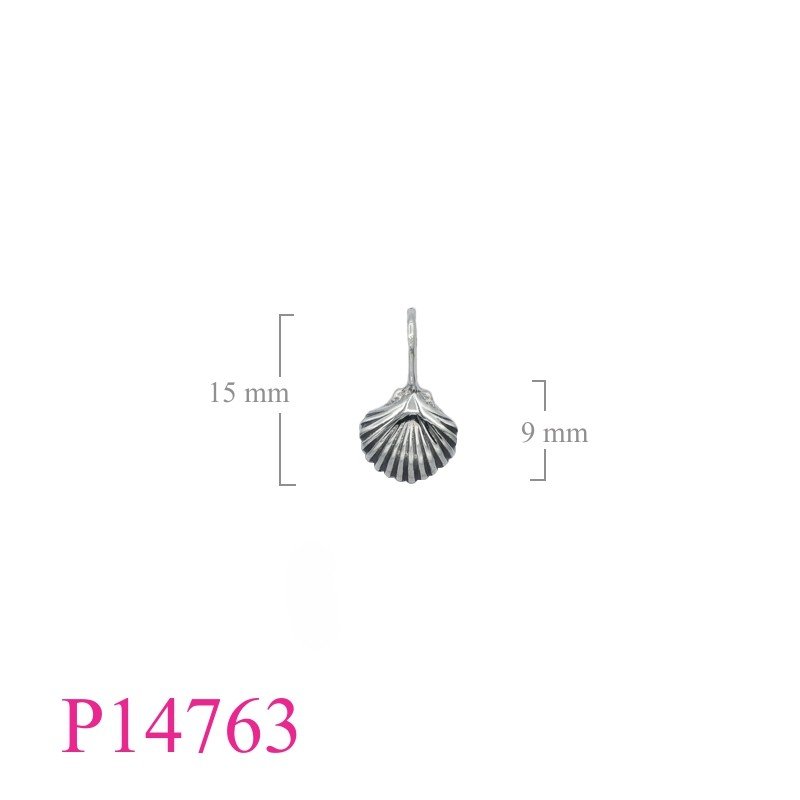 Pendant, small clam.