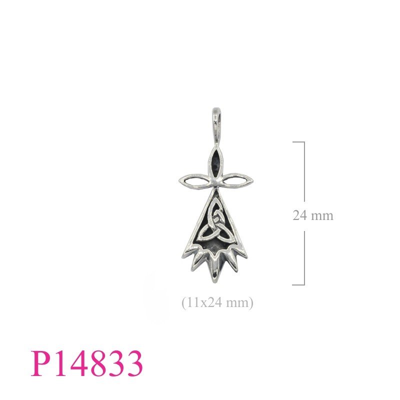 Pendant, 21mm Trinity cross.