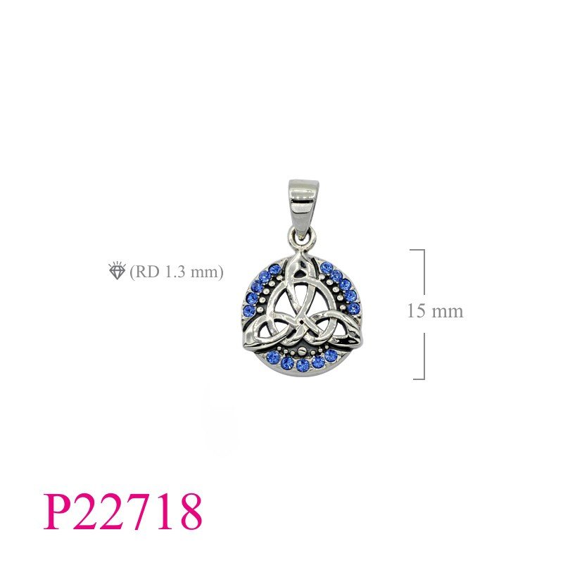 Pendant, round Trinity with small Sapphire crystais.