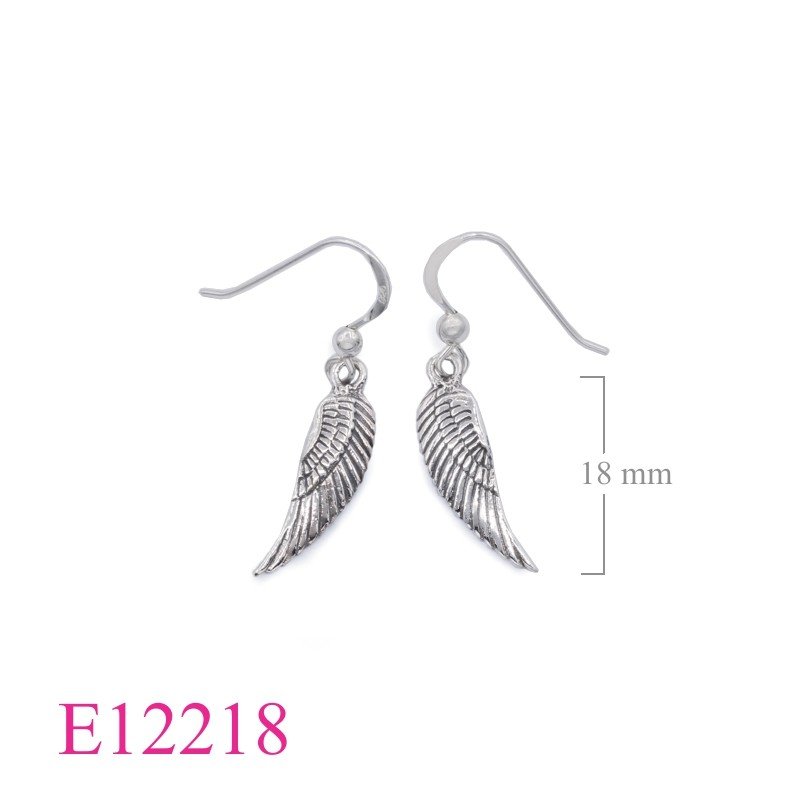 Earrings, wing (dot hook).