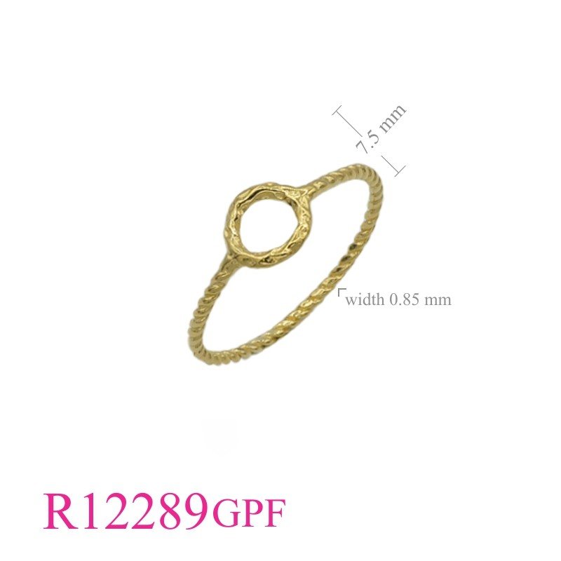 Ring, hammered ring twisted wire with Flash Gold plated.