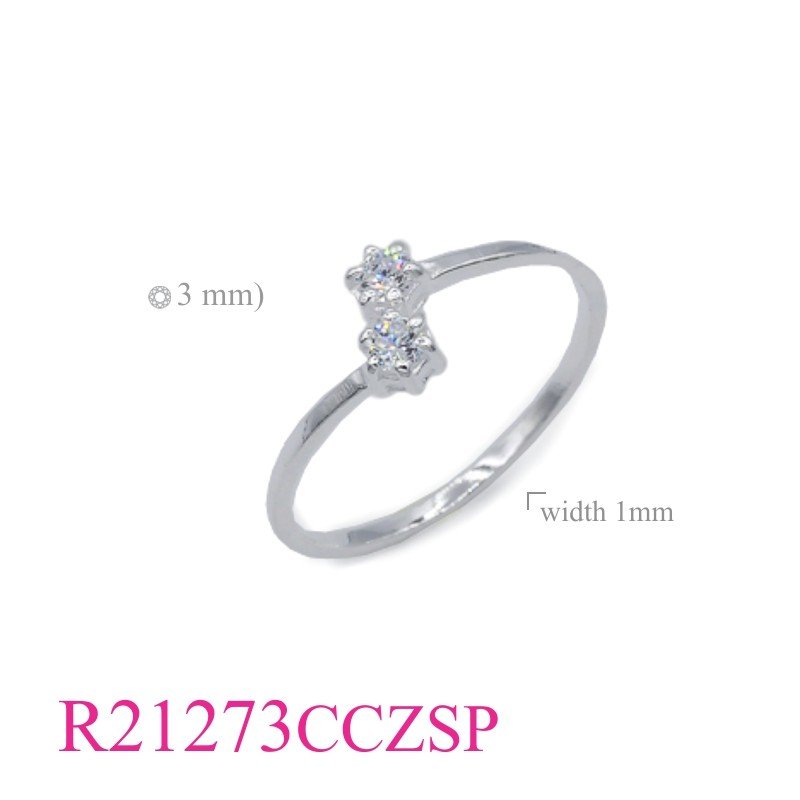 <p>Ring, 2 round CCZs with Silver plated.</p>