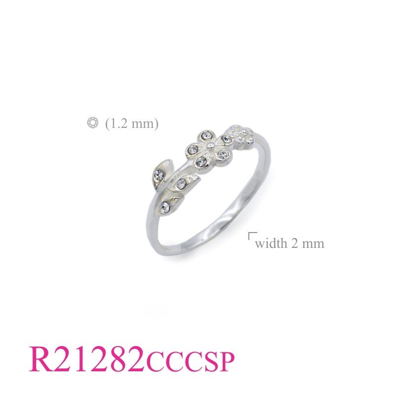 Ring, small Clear crystals with Silver plated.