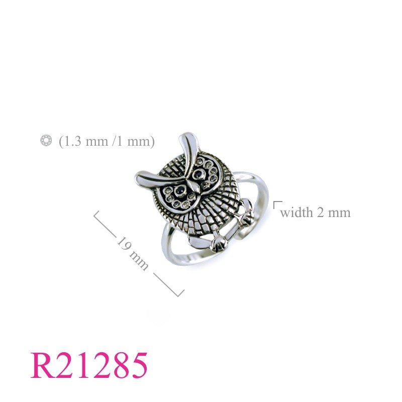 Owl Ring, CZ Ring,  with Black CZ eyes.