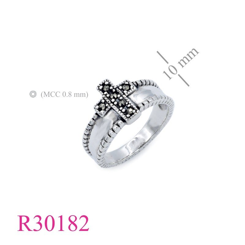 <p>Marcasite Ring, Cross Ring.</p>